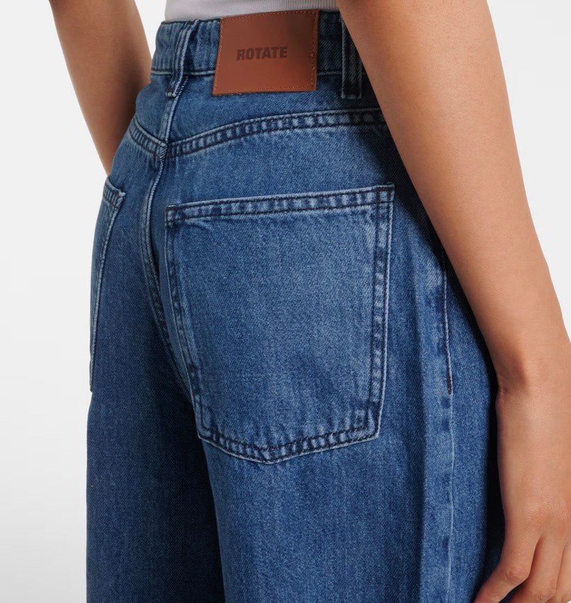Rotate Jeans Barrel