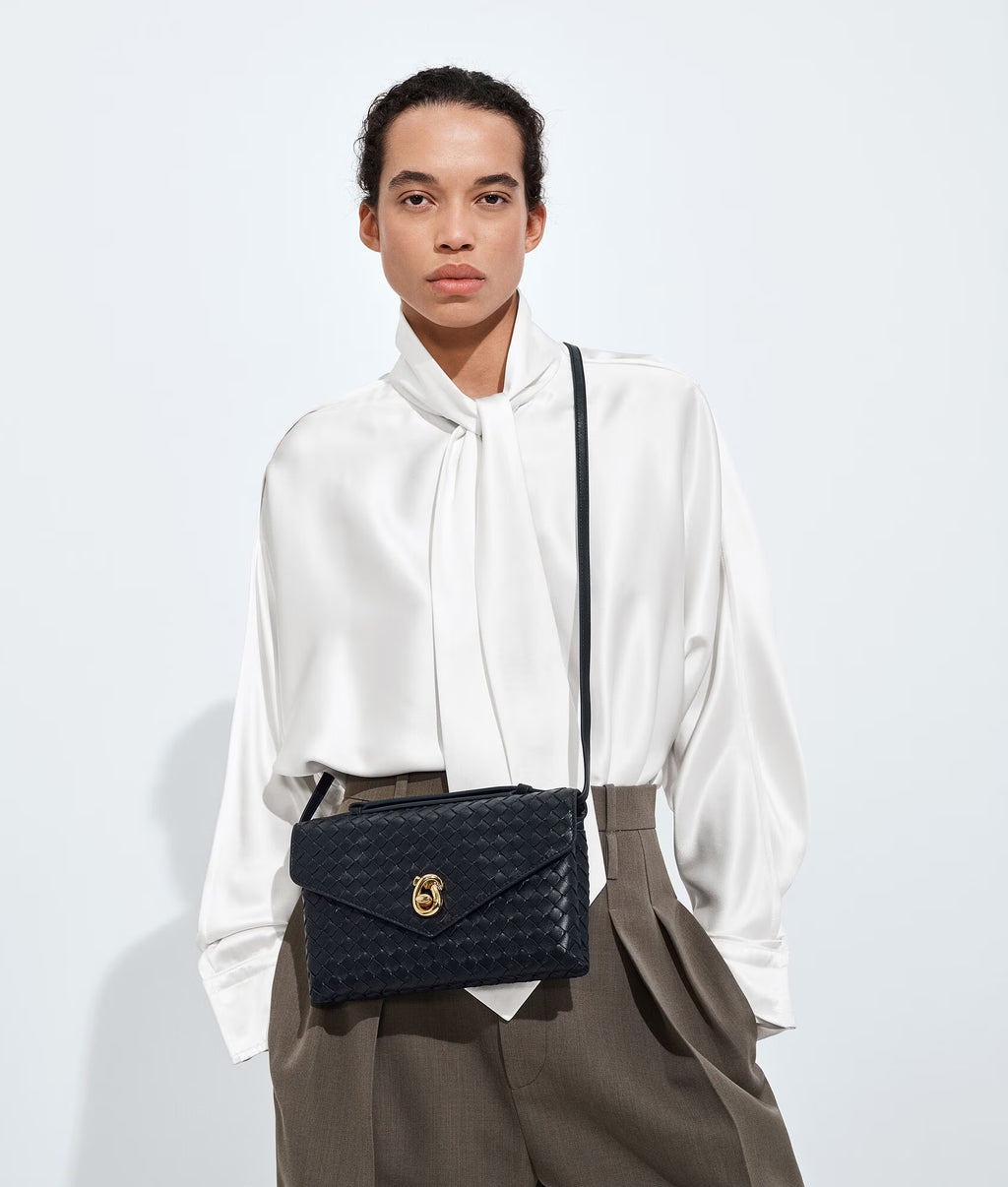 Bottega Veneta Knot Lock