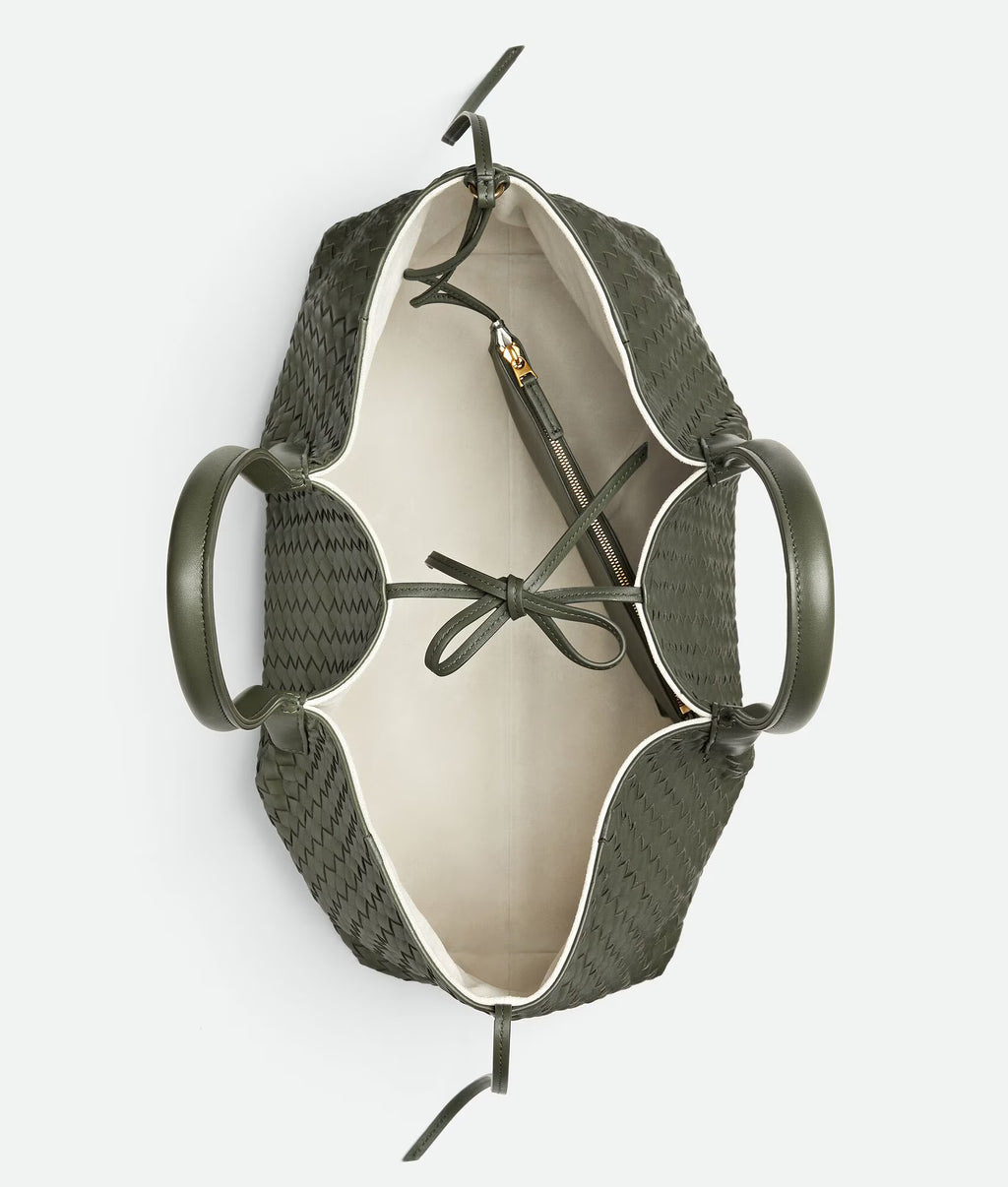 Bottega Veneta Pinacoteca