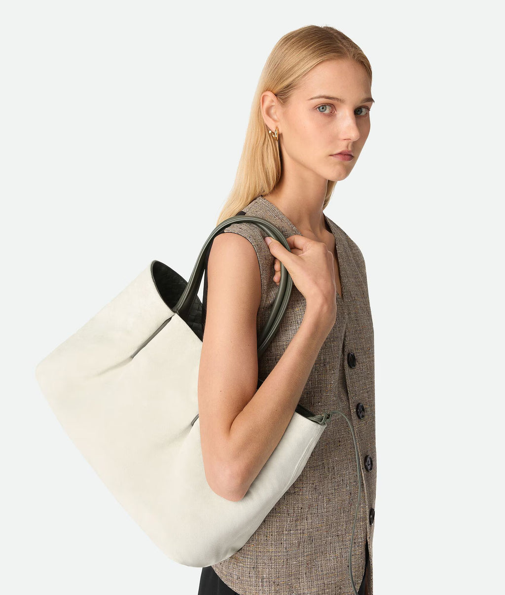 Bottega Veneta Pinacoteca
